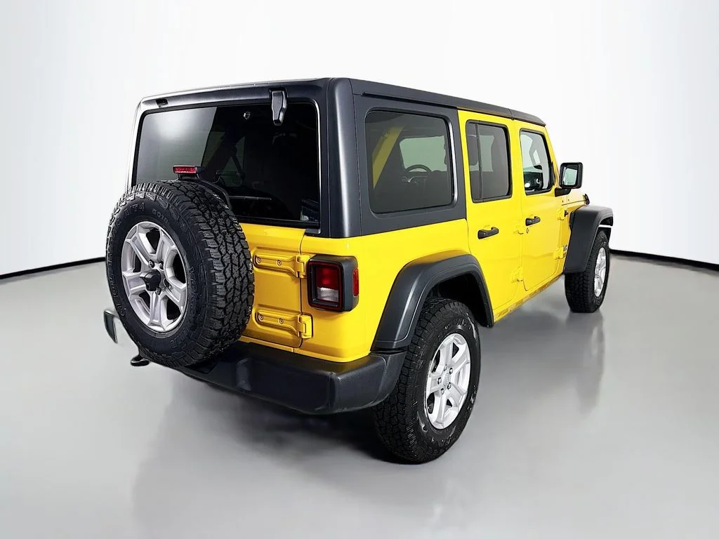 Used 2019 Hellayella Clearcoat Jeep Unlimited Sport S image 9