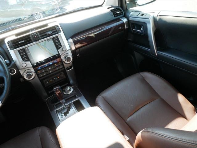 Certified Used 2023 BLIZZARD PEARL Toyota  image 11