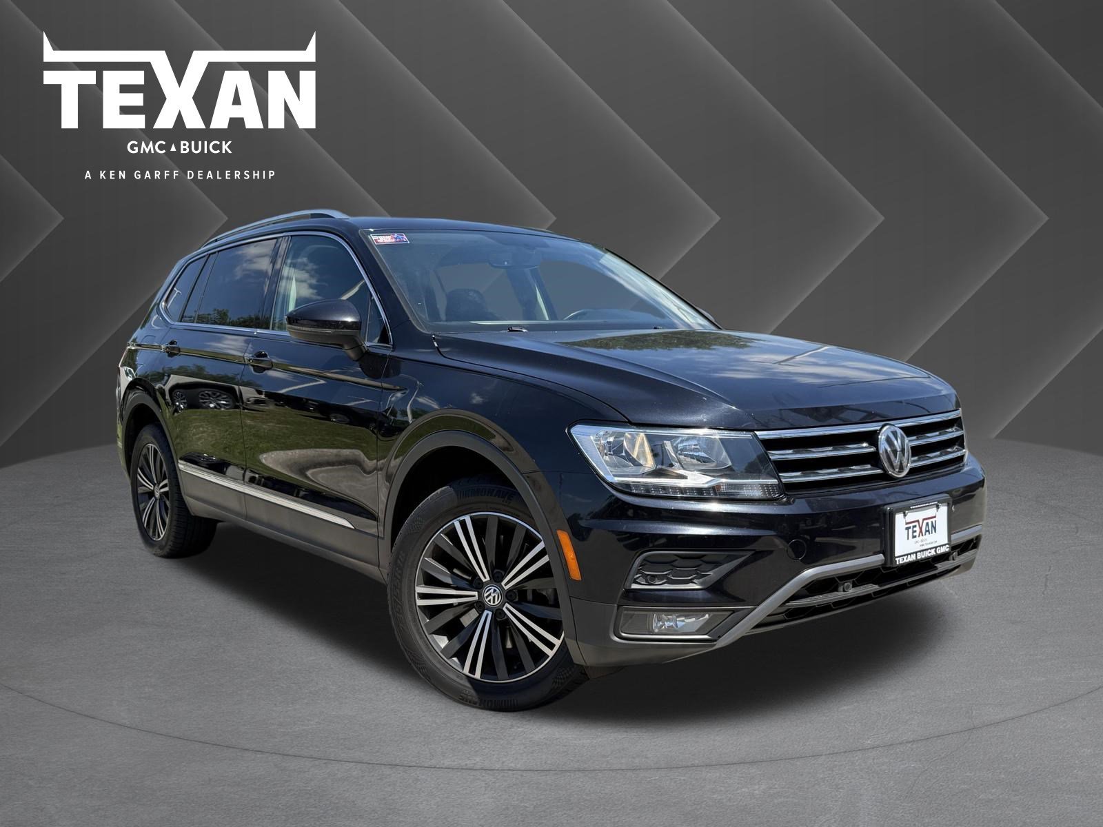 2019 Volkswagen Tiguan 2.0T SEL's photo