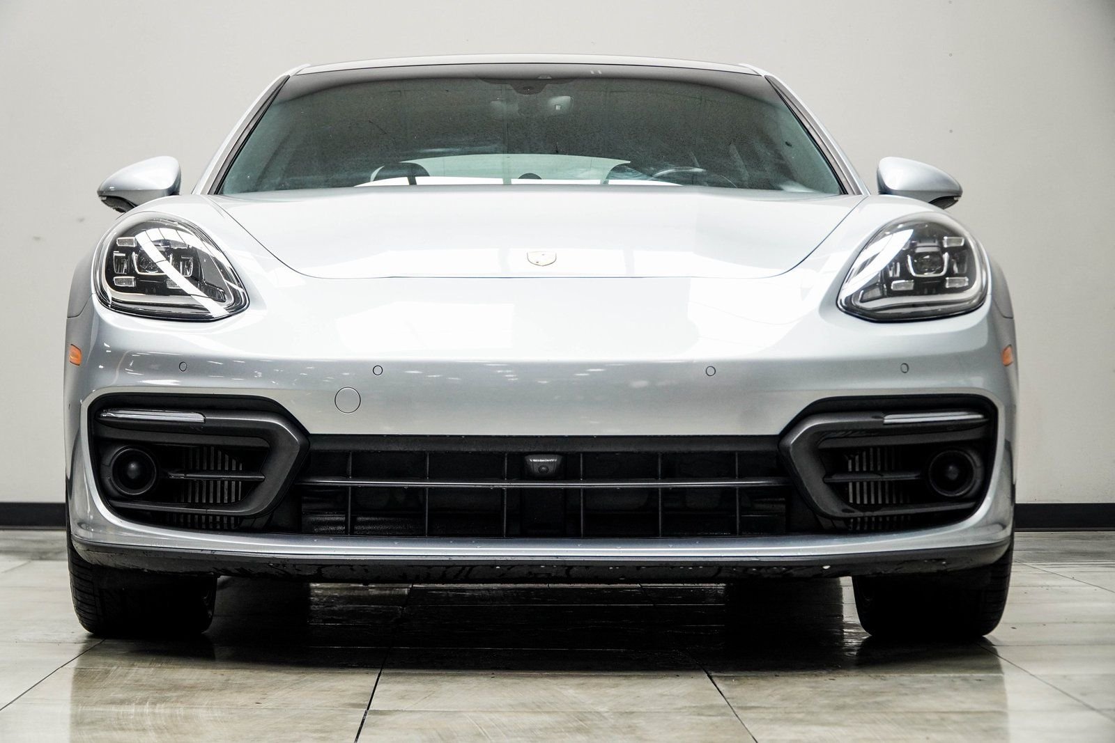 Used 2021 Silver Porsche 4 image 11