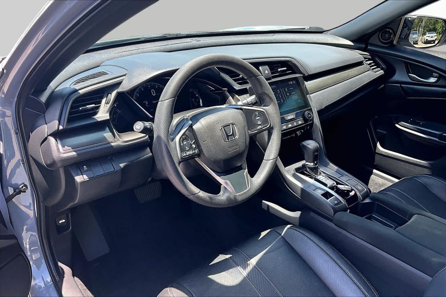 Used 2018 Sonic Gray Pearl Honda EX image 17