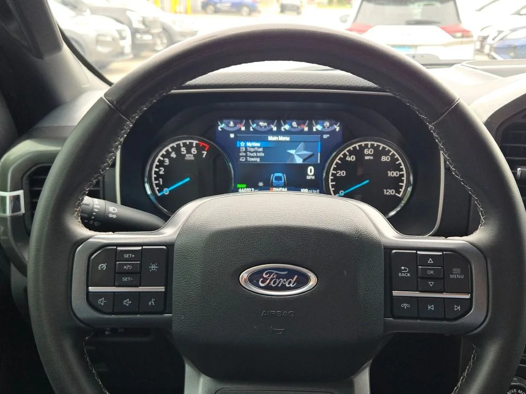 Used 2023 Gray Ford XLT image 32