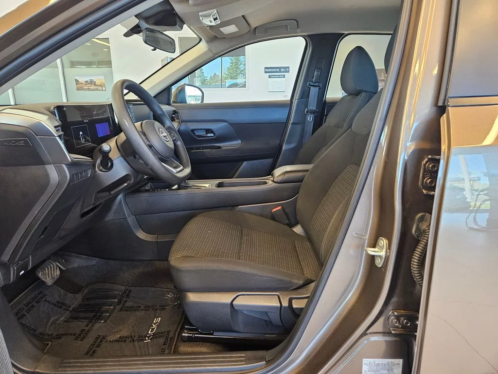 Certified Used 2025 Brown Nissan S image 14