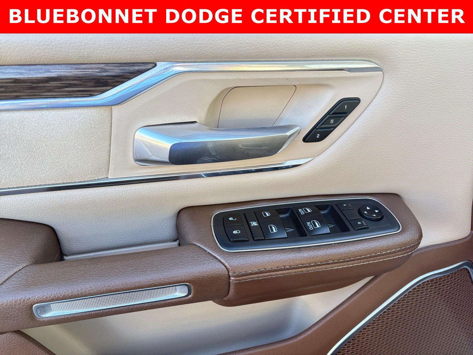 Used 2019 Rugged Brown Pearlcoat Ram Laramie image 10