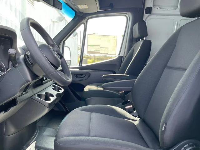 New 2026 White Mercedes-Benz Cargo 170 WB image 20