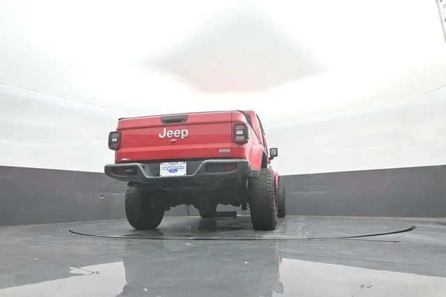 Used 2020 Red Clearcoat Jeep Overland image 41
