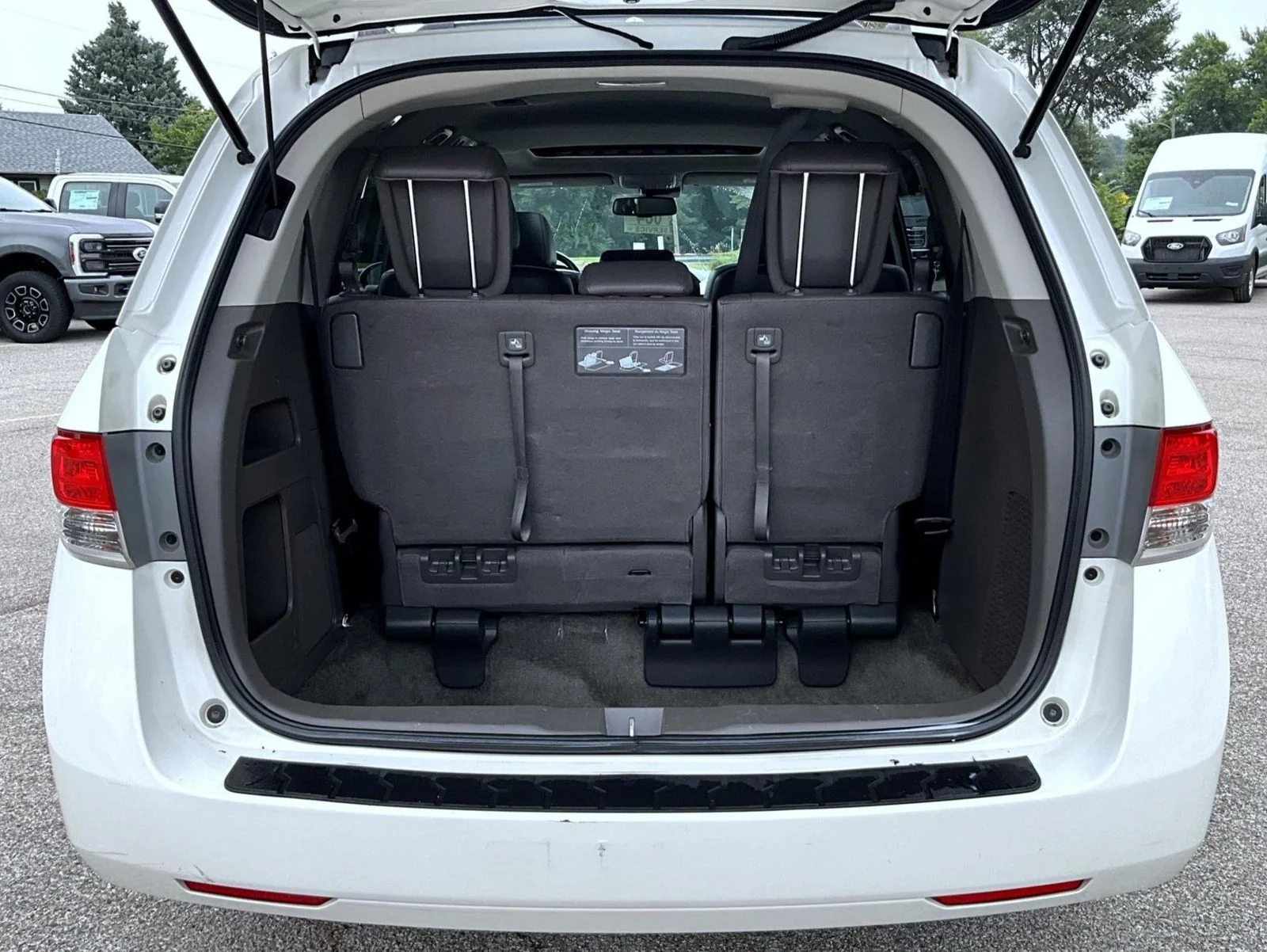 Used 2014 White Honda EX-L image 9