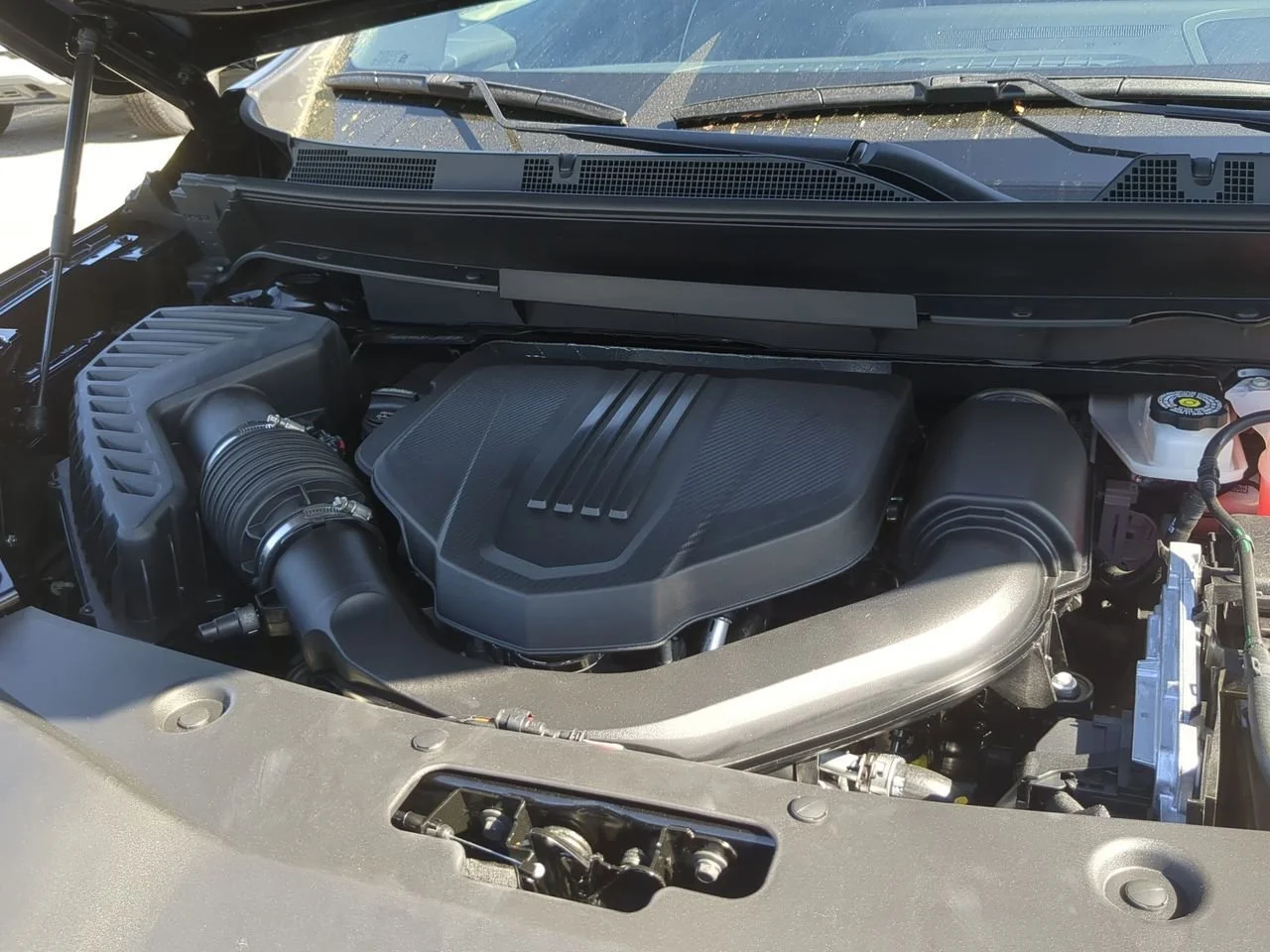 New 2026 Ebony Twilight Metallic Buick Preferred image 30