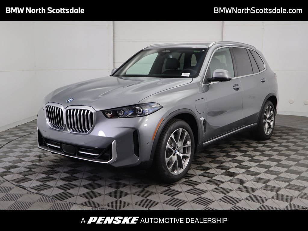 2026 BMW X5 xDrive50e's photo