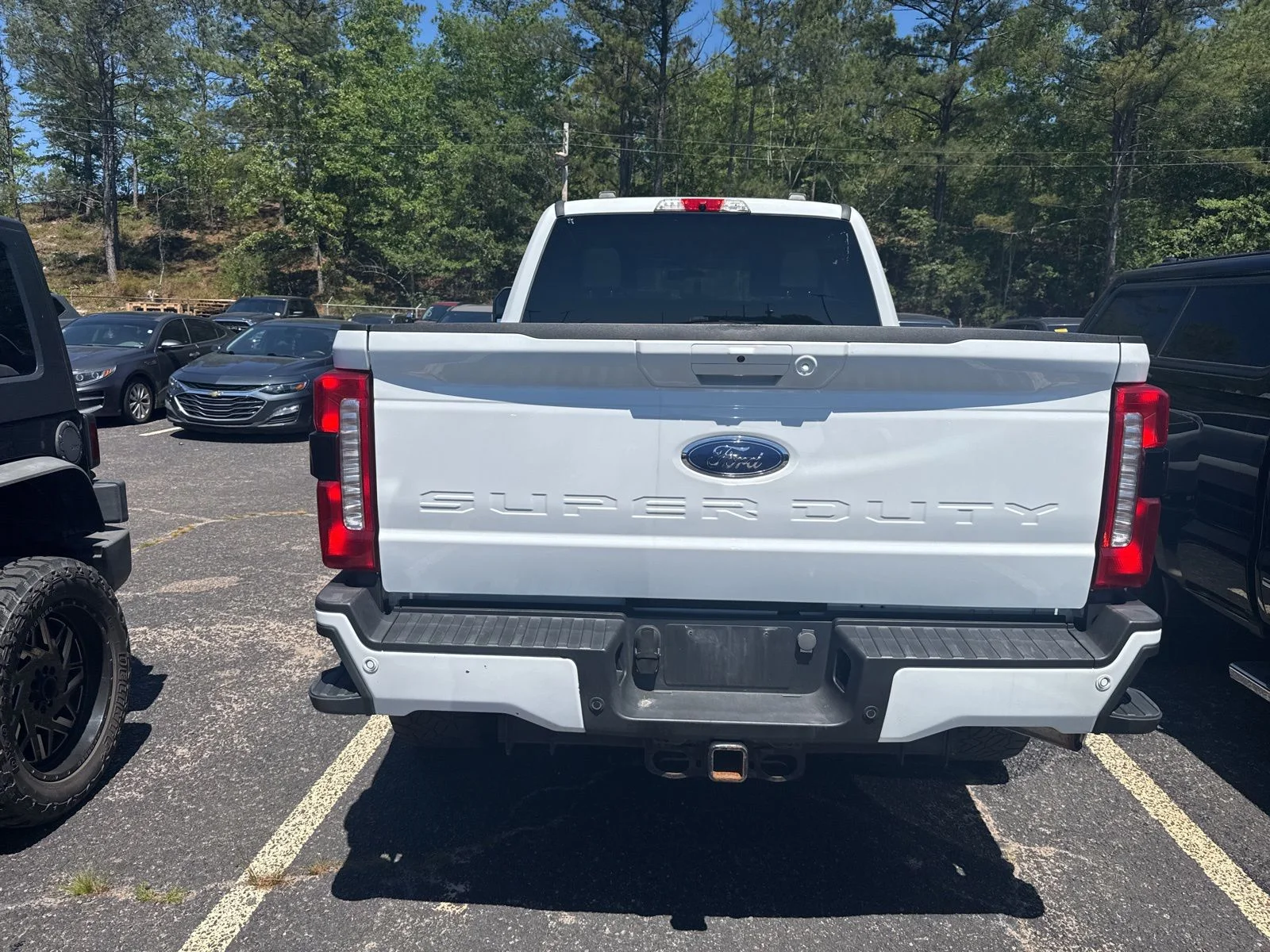 Used 2023 White Ford XLT image 4