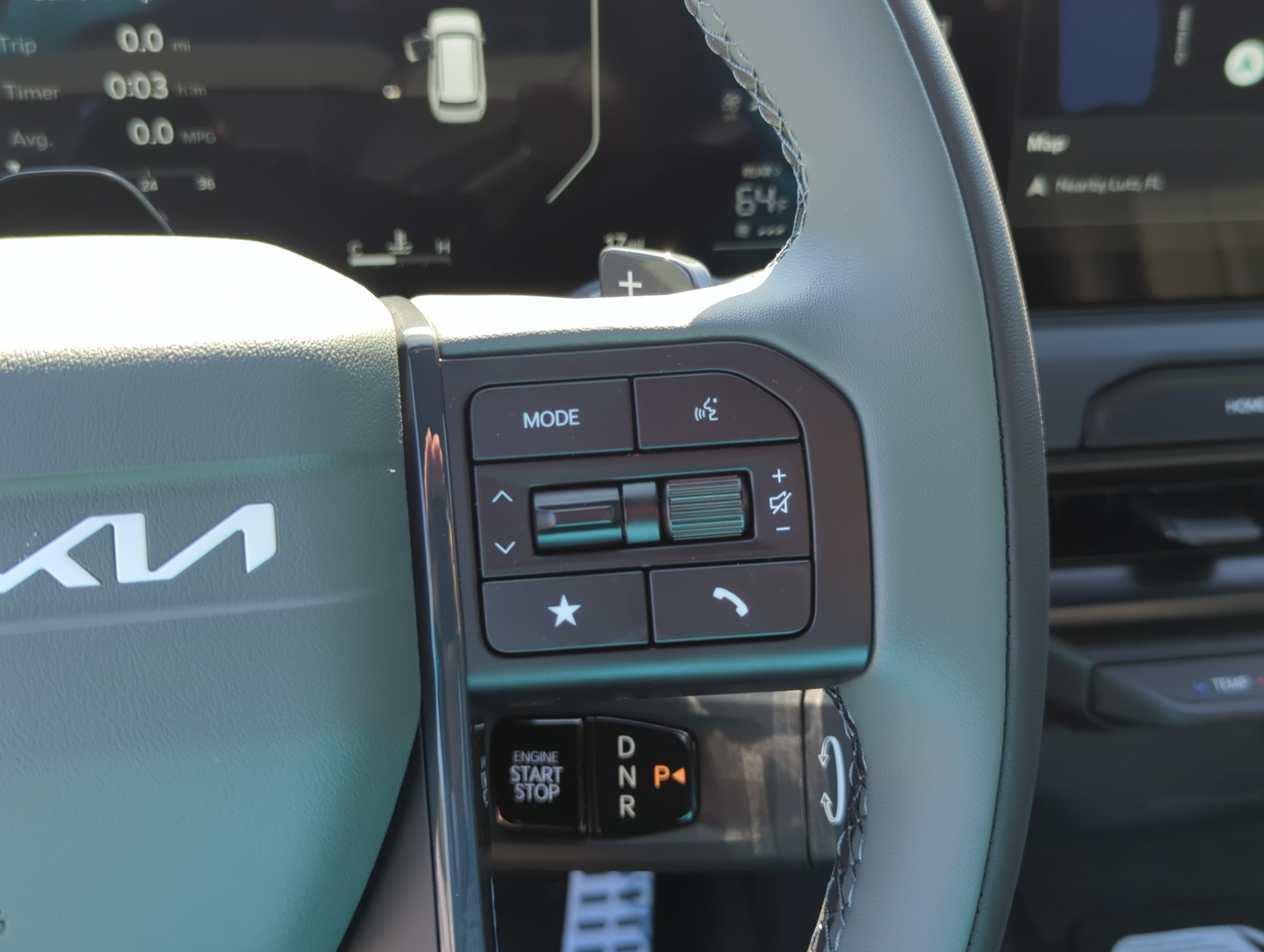New 2027 Black Jade Green Kia X-Line SX image 32