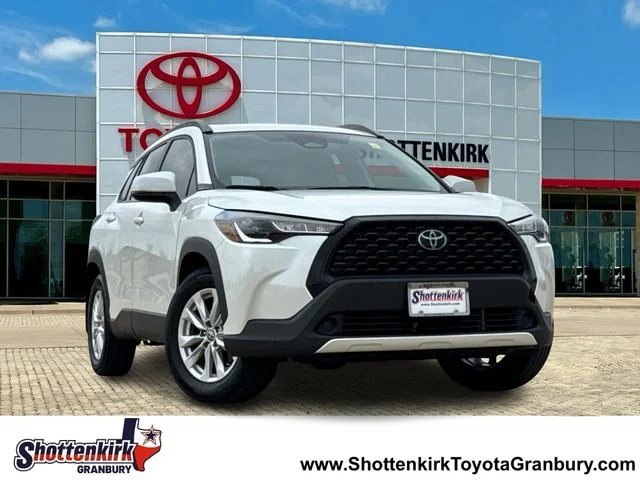 2023 Toyota Corolla Cross LE