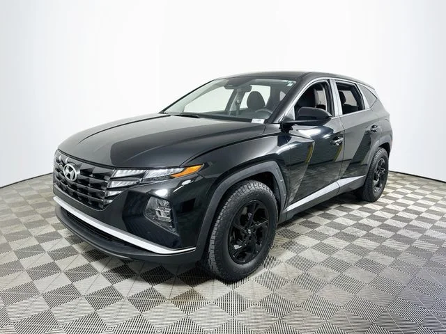 Pre-Owned 2022 Hyundai Tucson SE