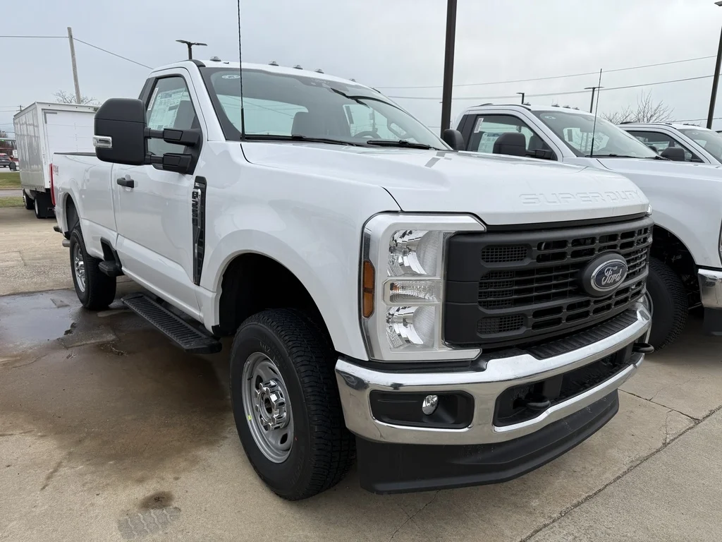 New 2026 Oxford White Ford F-250® XL image 3