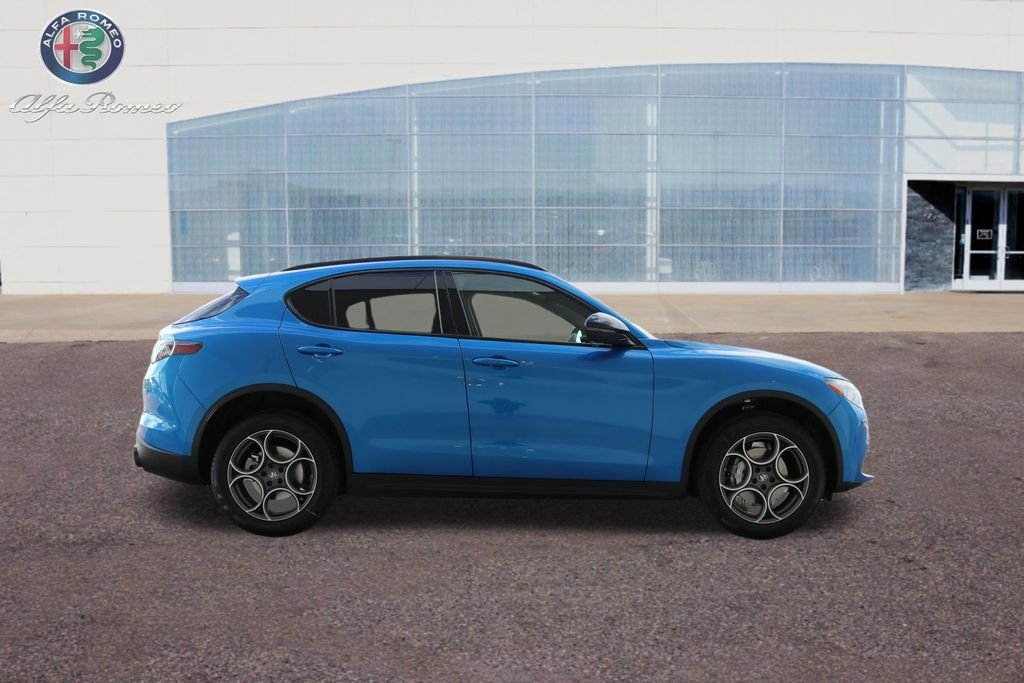 2025 Alfa Romeo Stelvio Base - Photo 53