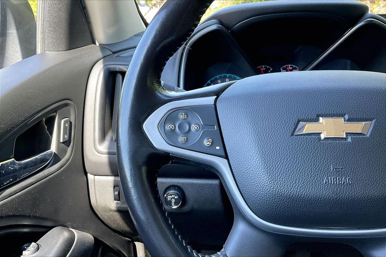 Certified Used 2020 Gray Chevrolet ZR2 image 28