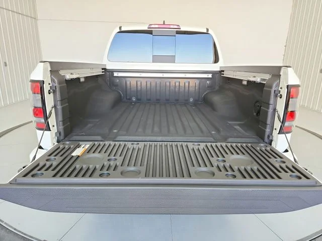 Used 2025 White Nissan SV image 43