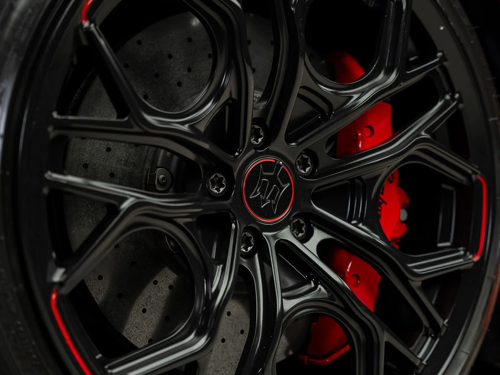 Used 2016 Red Lamborghini LP610-4 image 27