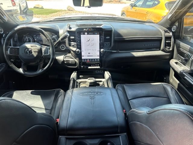2022 RAM Ram 3500 Pickup Limited - Photo 11