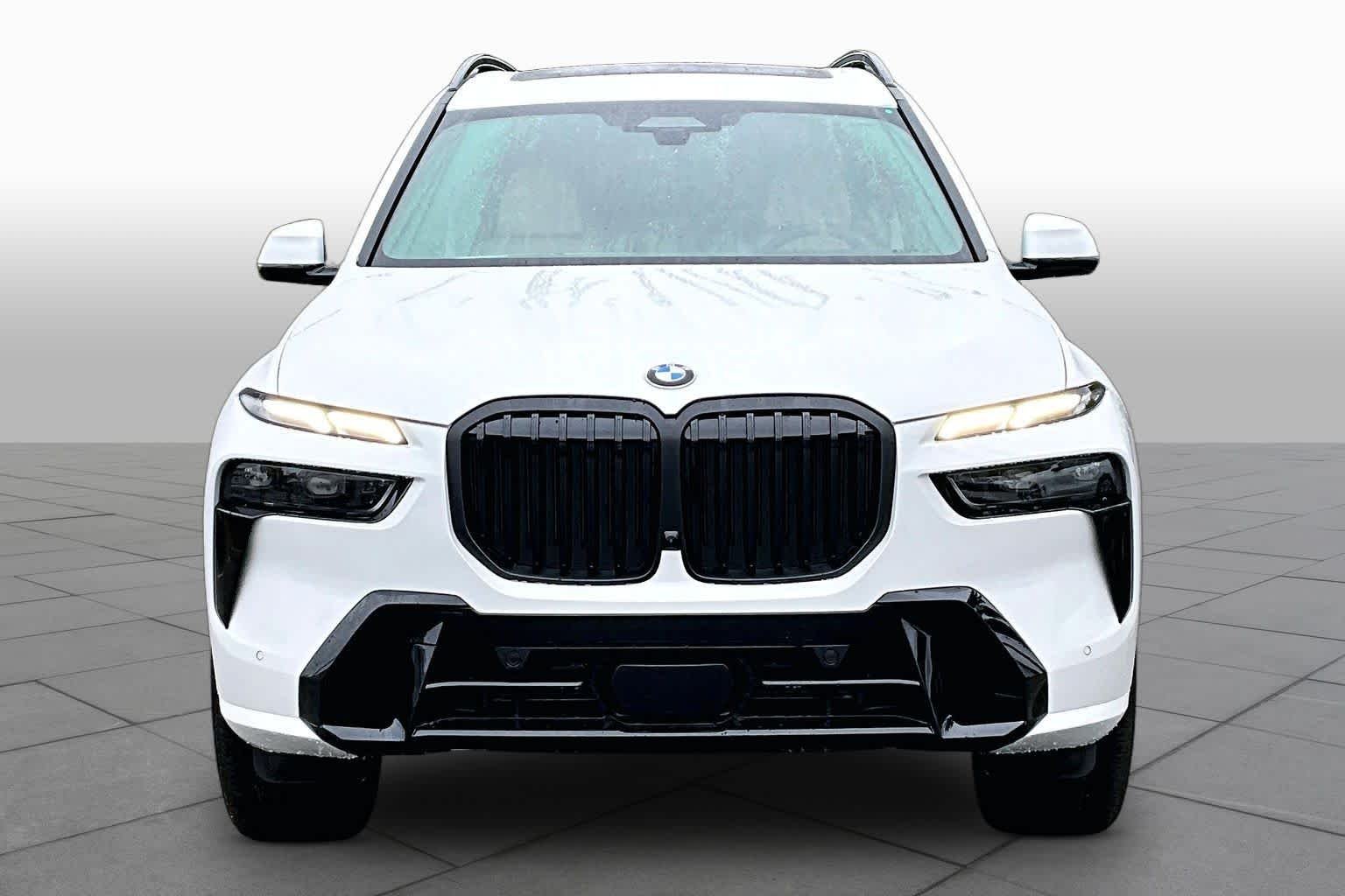 New 2027 Mineral White Metallic BMW xDrive40i image 3