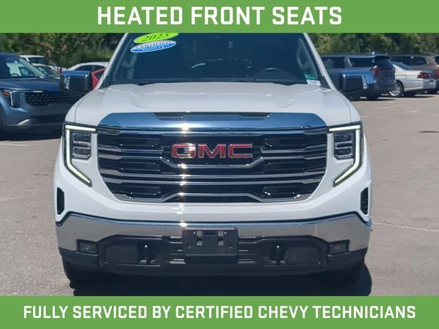 Used 2025 White GMC SLT image 13