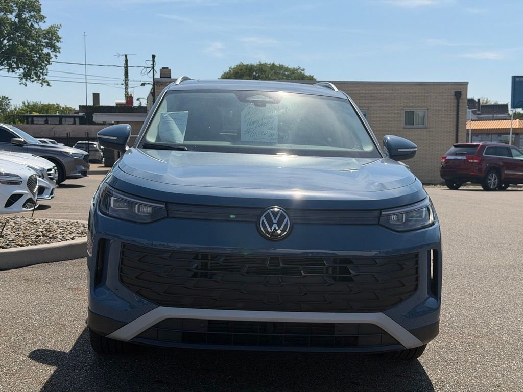 2026 Volkswagen Tiguan SE - Photo 8