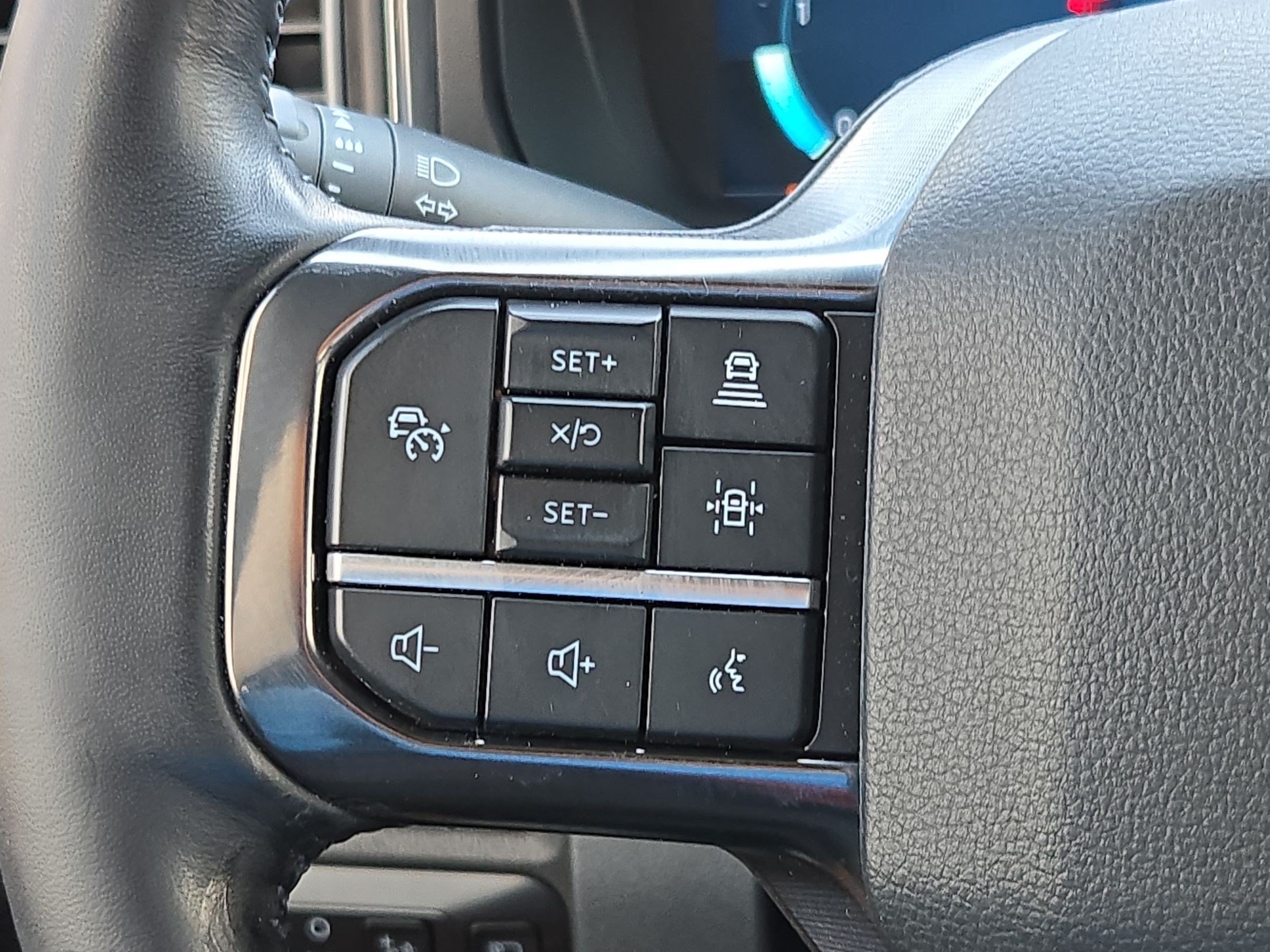 Used 2025 Blue Ford Platinum image 14
