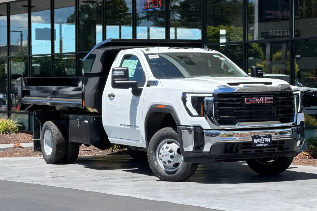 2026 GMC Sierra 3500 Chassis Cab