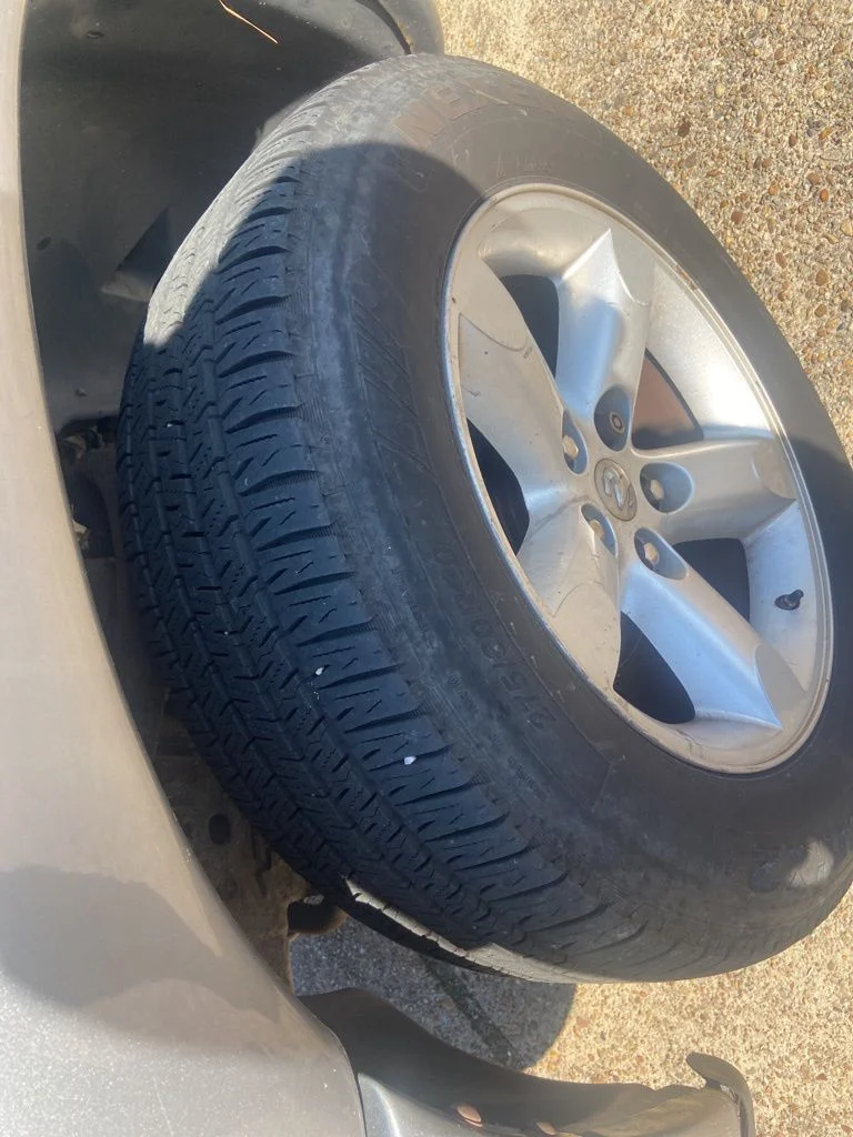 Used 2008 Gray Dodge SLT image 68