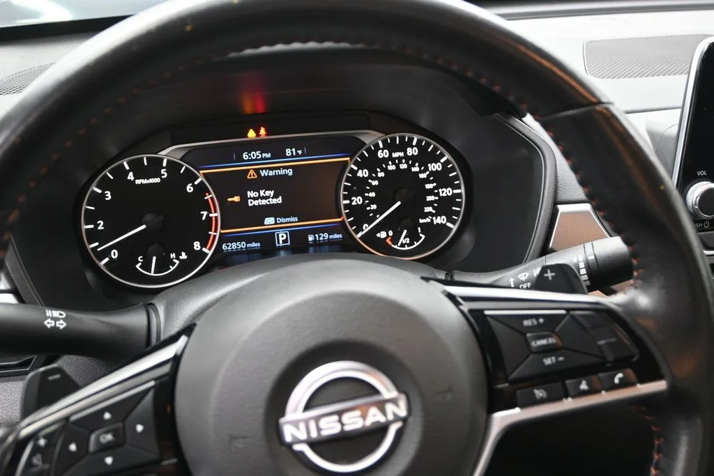 Used 2025 Gray Nissan 2.5 SR image 21