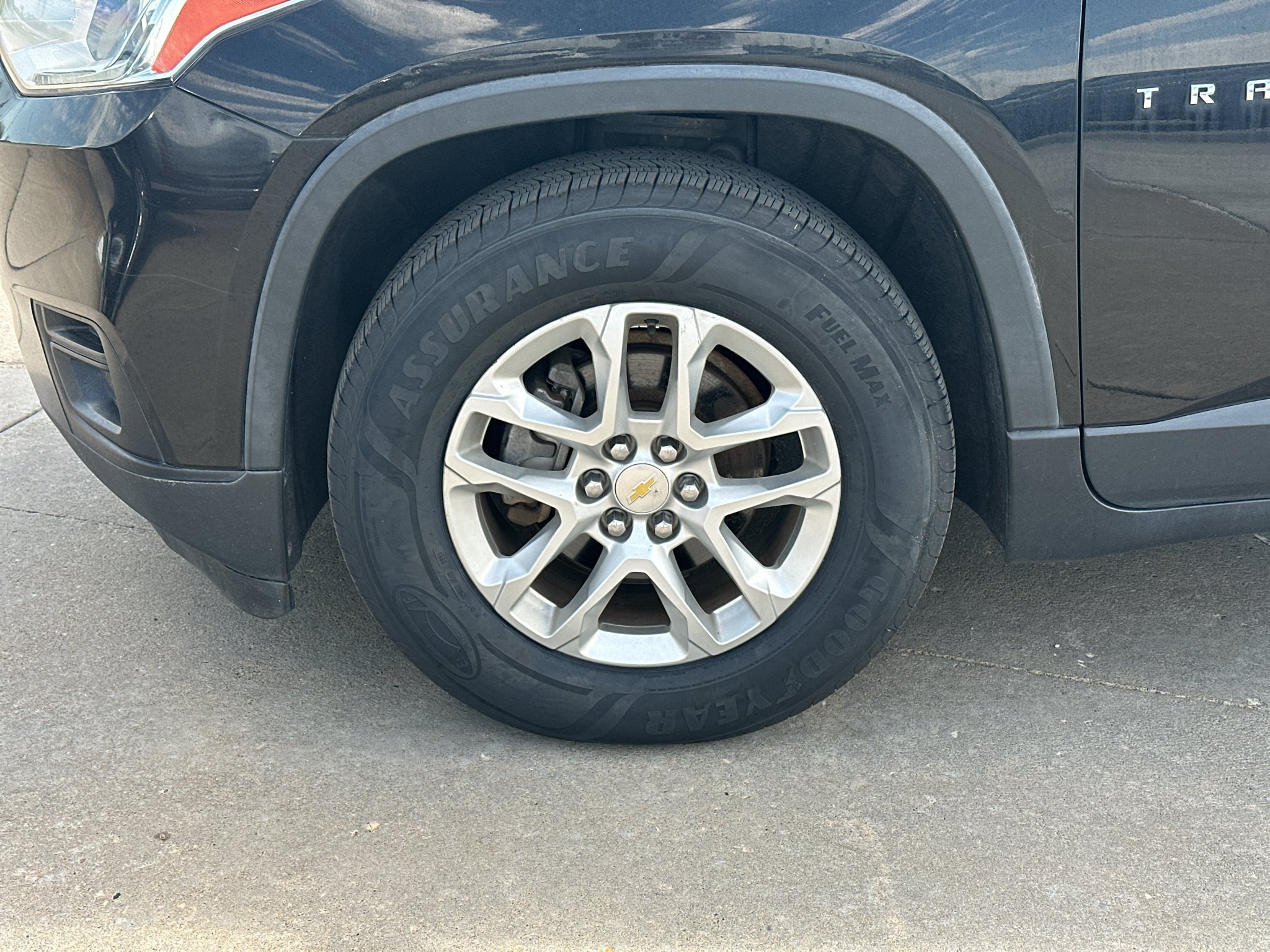 Used 2018 Mosaic Black Metallic Chevrolet LS image 7