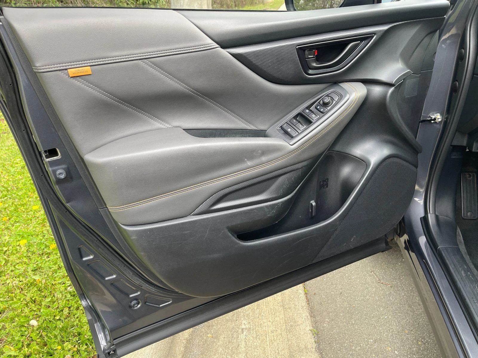 Used 2024 Magnetite Gray Metallic Subaru Wilderness image 13