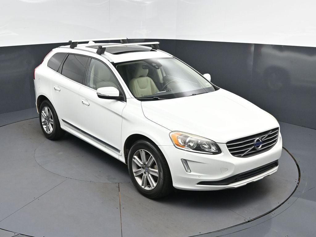 2016 Volvo XC60 T6 Drive-E's photo