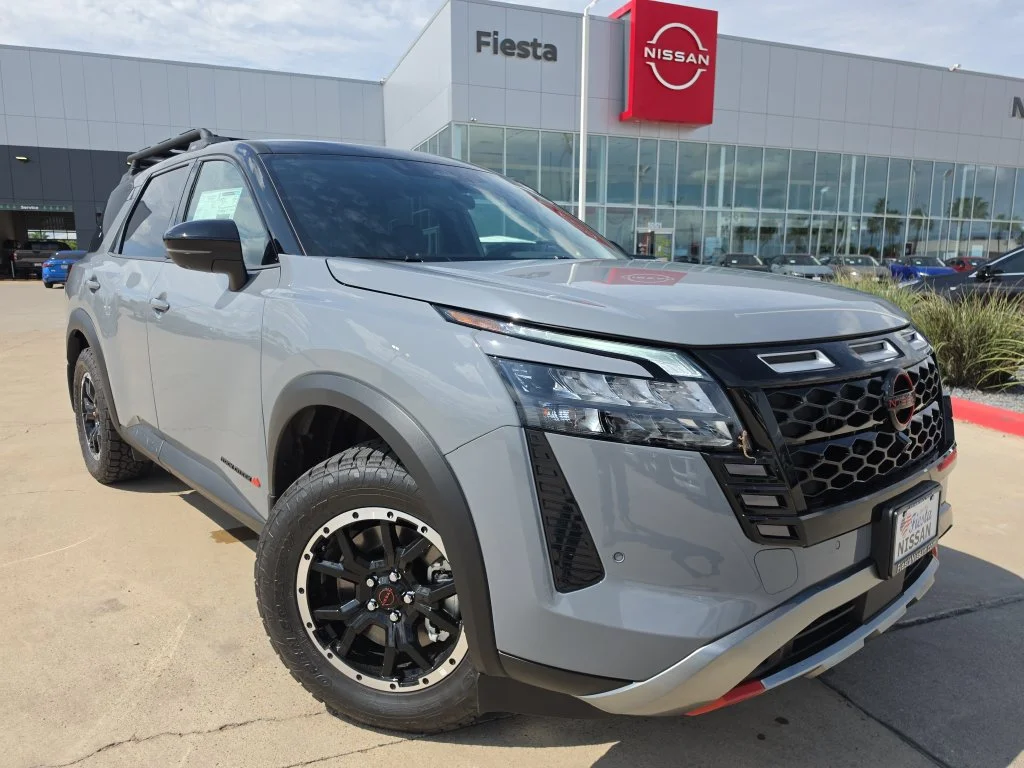 New 2026 Boulder Gray Pearl / Super Black Two-tone Nissan Rock Creek® image 1