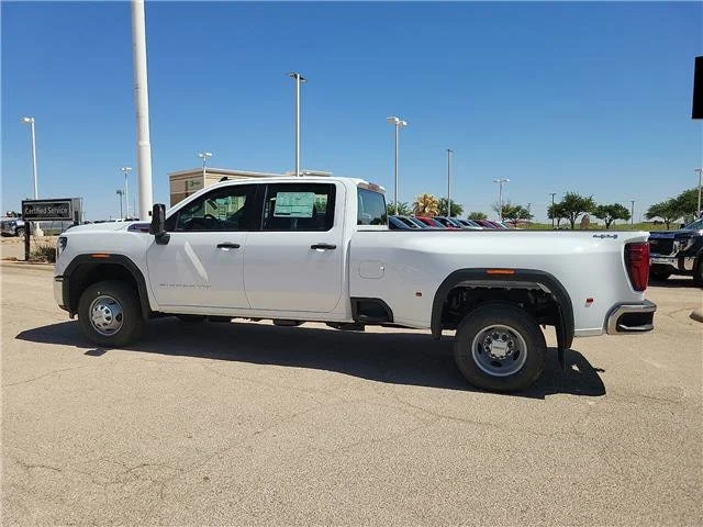 New 2026 Summit White GMC Pro DRW image 2