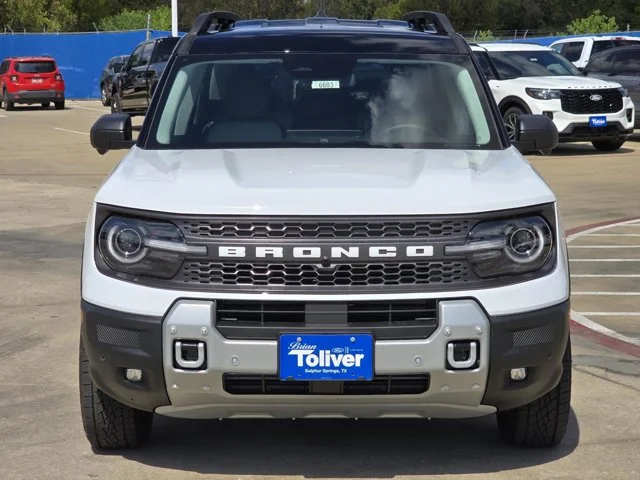 New 2026 Oxford White Ford Badlands® image 3