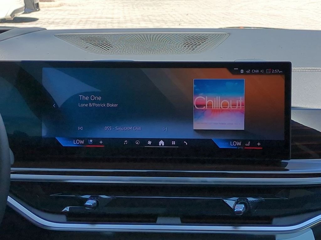 New 2027 Blue Ridge Mountain Metallic BMW xDrive40i image 18