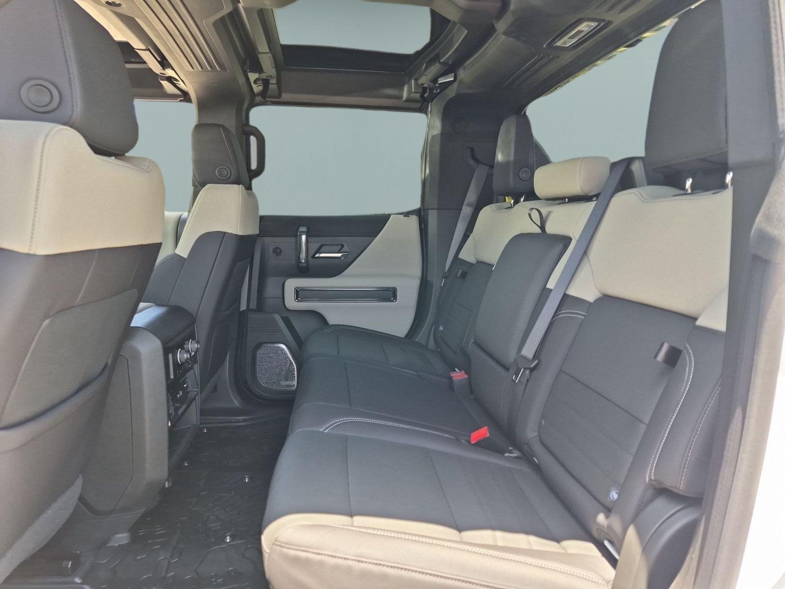 2026 GMC HUMMER EV 2X - Photo 24