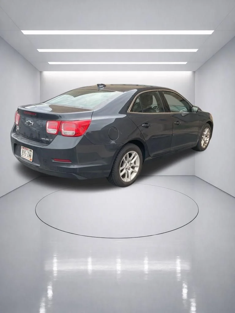 Used 2015 Ashen Gray Metallic Chevrolet LT image 6