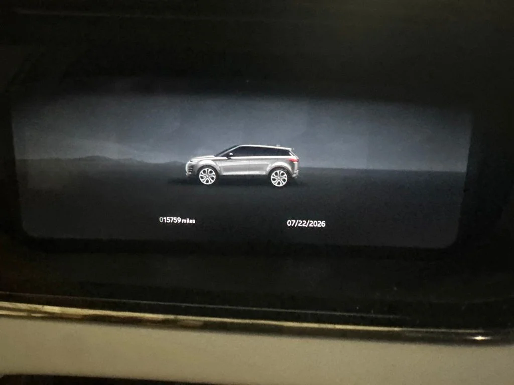 Used 2024  Land Rover Dynamic image 7