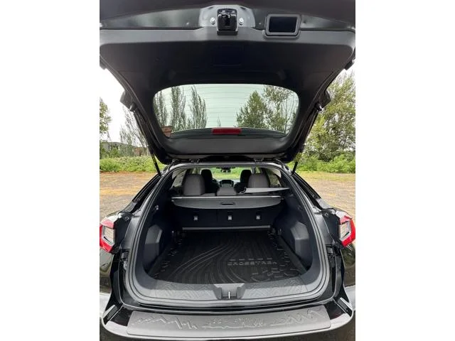 New 2026 CRYSTAL BLACK SILICA Subaru Premium image 9