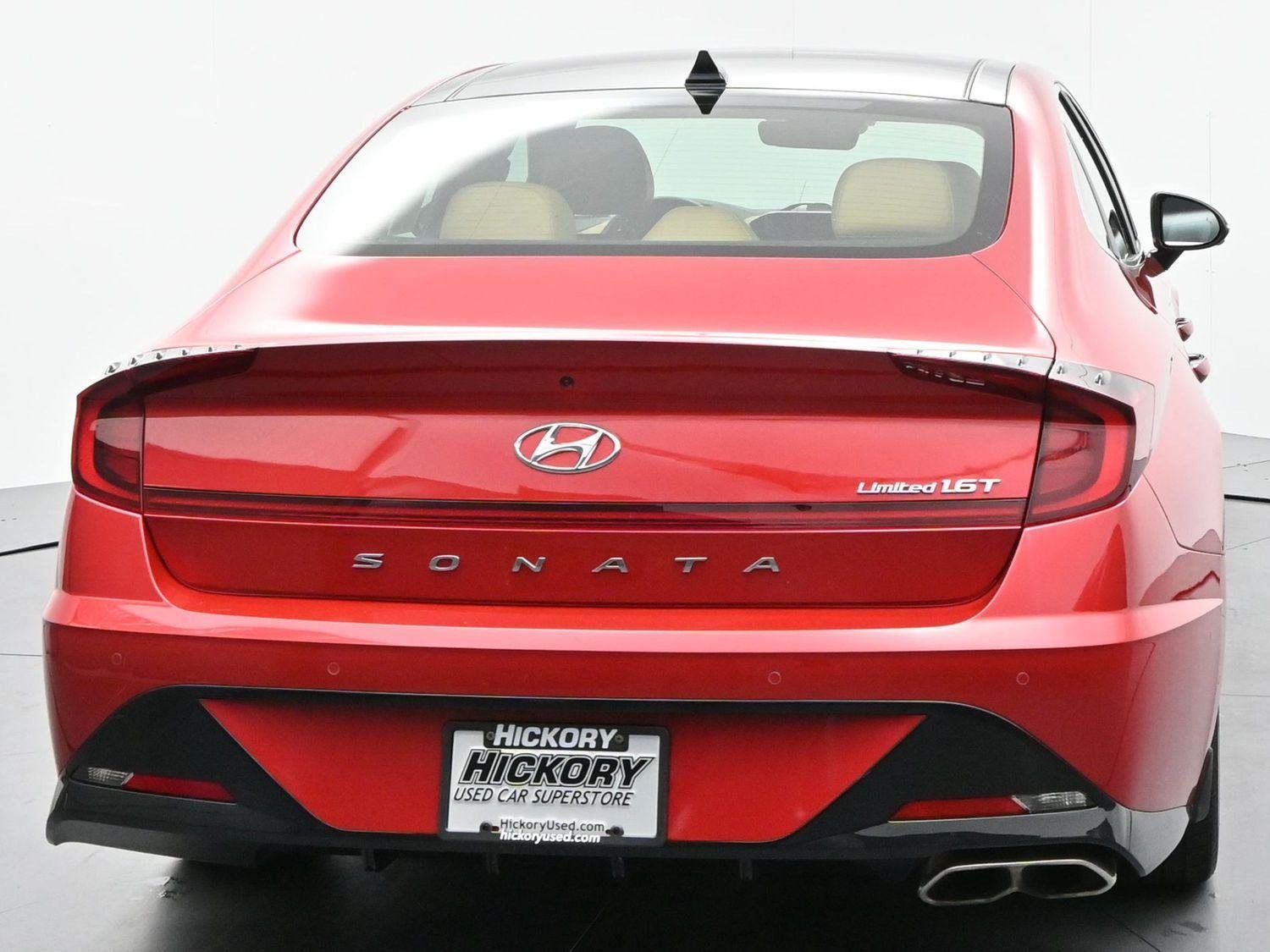 Used 2021 Calypso Red Hyundai Limited image 6