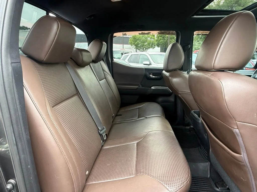 Used 2018 Magnetic Gray Metallic Toyota Limited image 26