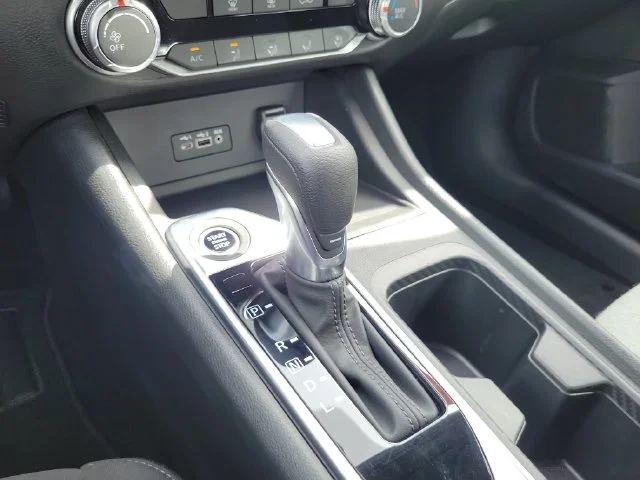 Certified Used 2023 White Nissan SV image 24