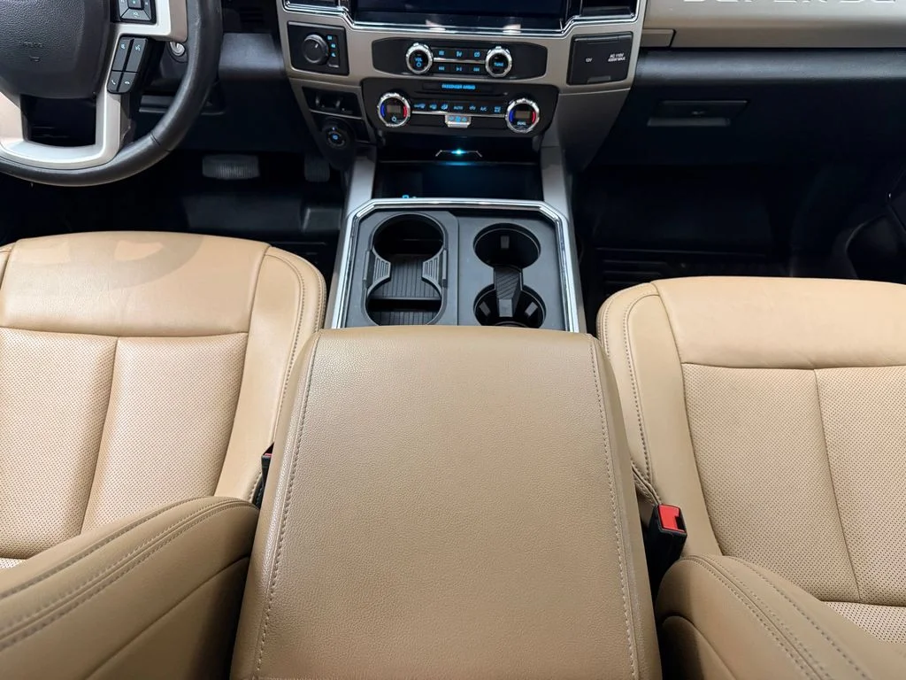 Used 2022 Oxford White Ford LARIAT image 13