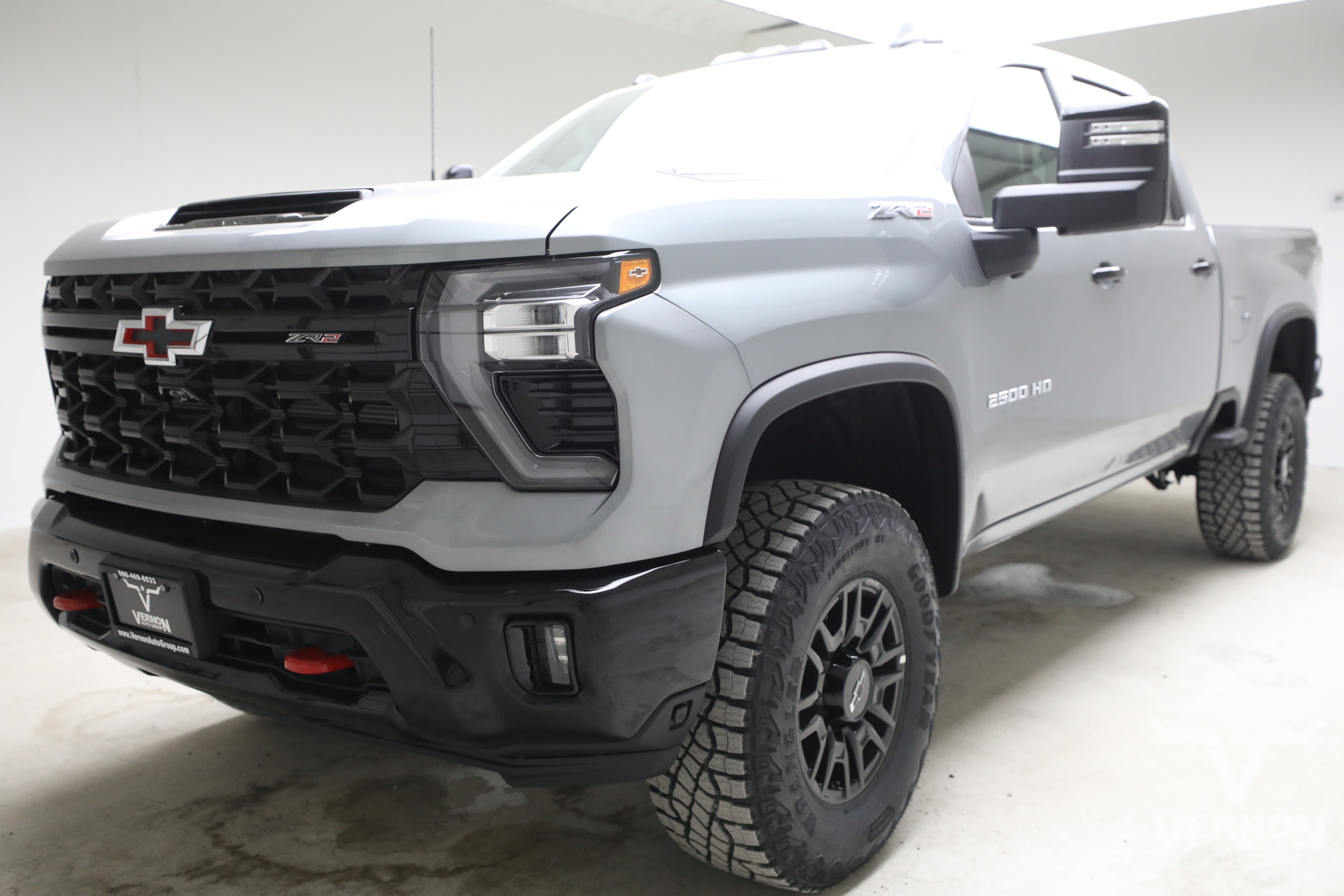 New 2026 Sterling Gray Metallic Chevrolet N image 1