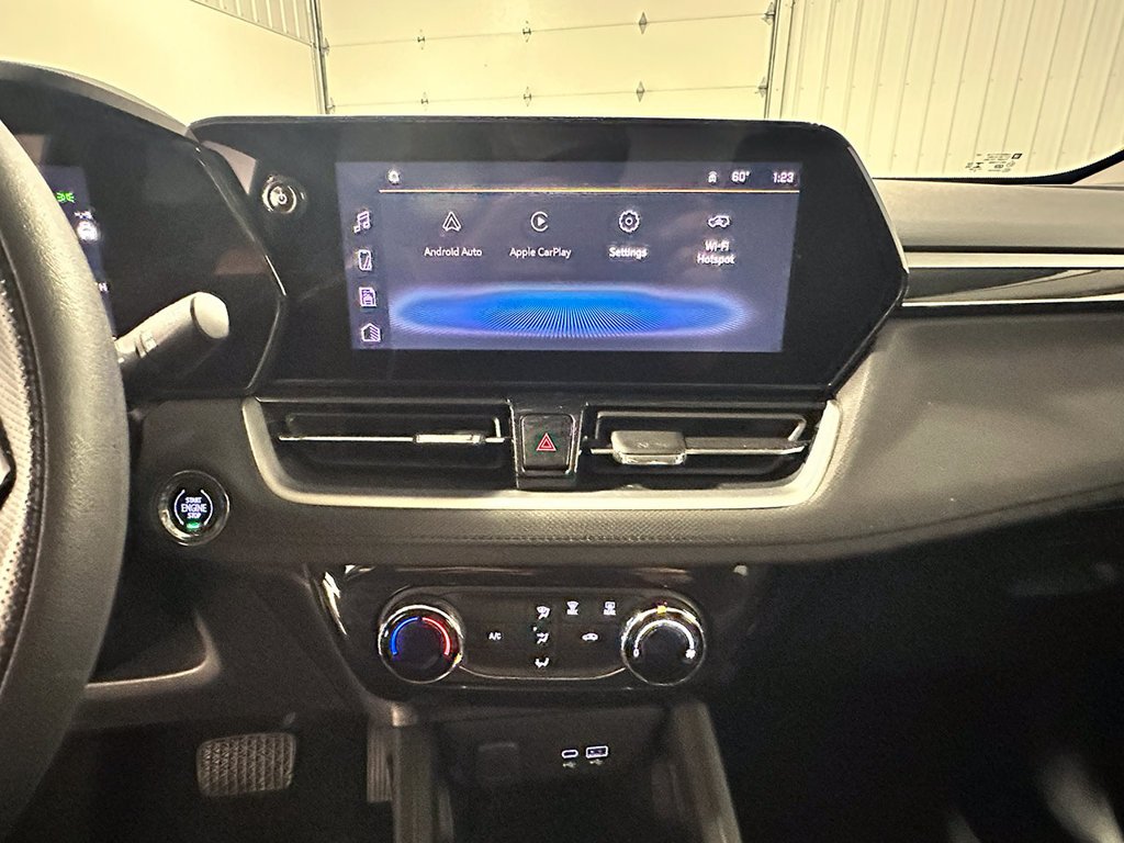 Used 2024 Gray Chevrolet LT image 28