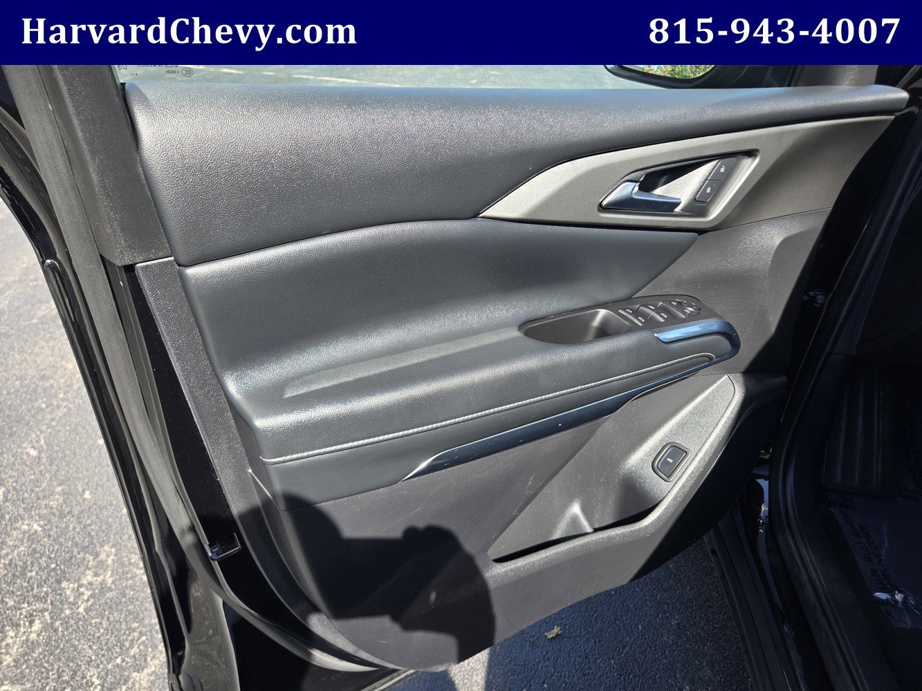 2025 Chevrolet Traverse LT - Photo 33
