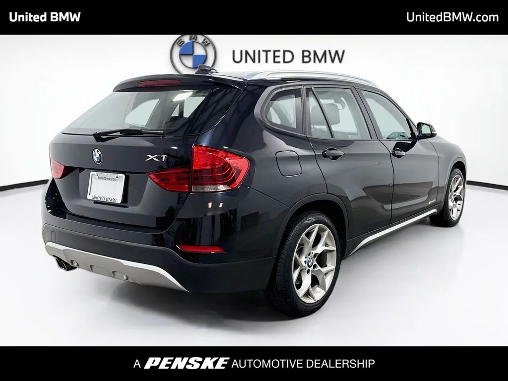 Used 2015 Black Sapphire Metallic BMW sDrive28i image 5