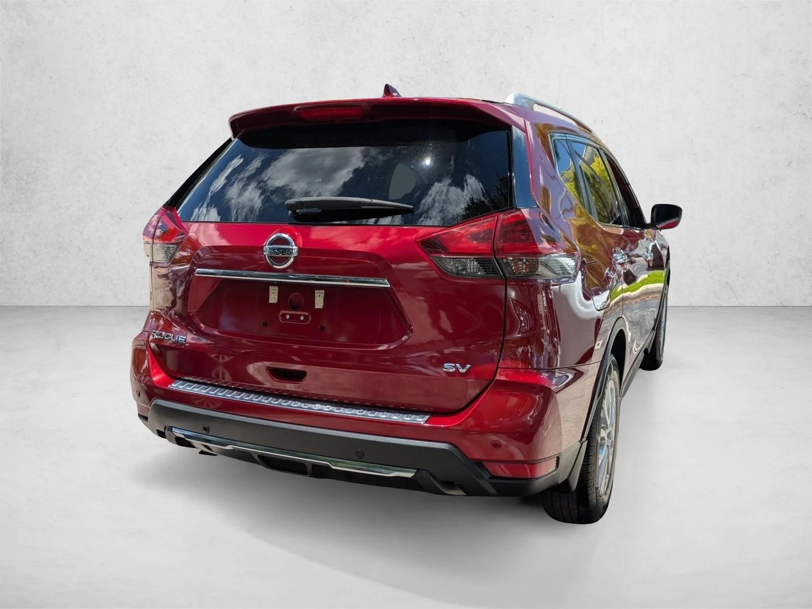Used 2020 Scarlet Ember Tintcoat Nissan SV image 5